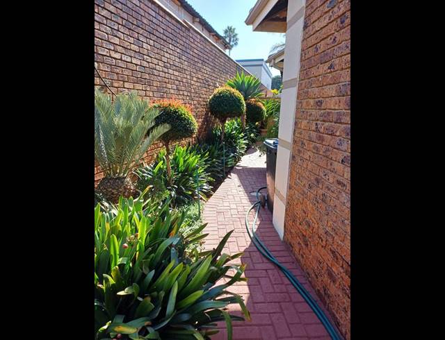 3 BEDROOM CLUSTER FOR SALE IN WITFIELD